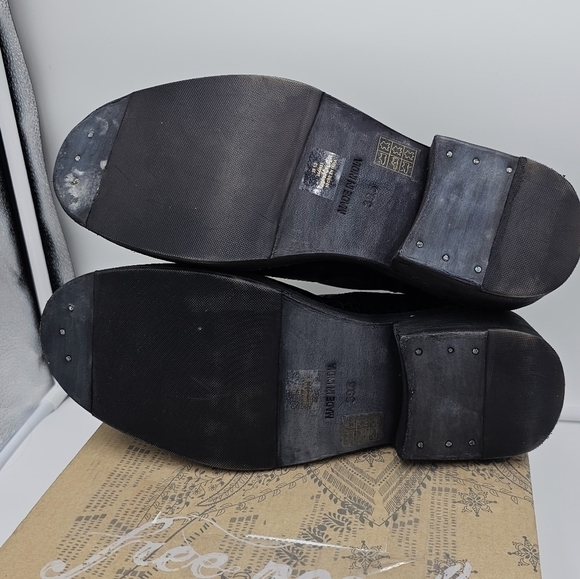 Free People Chelsea Boots Croc Embossed Leather Black Sz 39.5 (8.5) - Picture 11 of 12